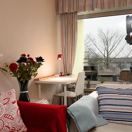 2 For Up To 5 People With Balcony In The South Of Apartamento Heidelberg