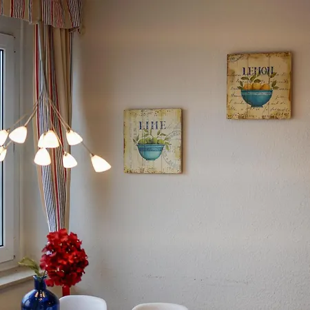 2 For Up To 5 People With Balcony In The South Of Apartamento